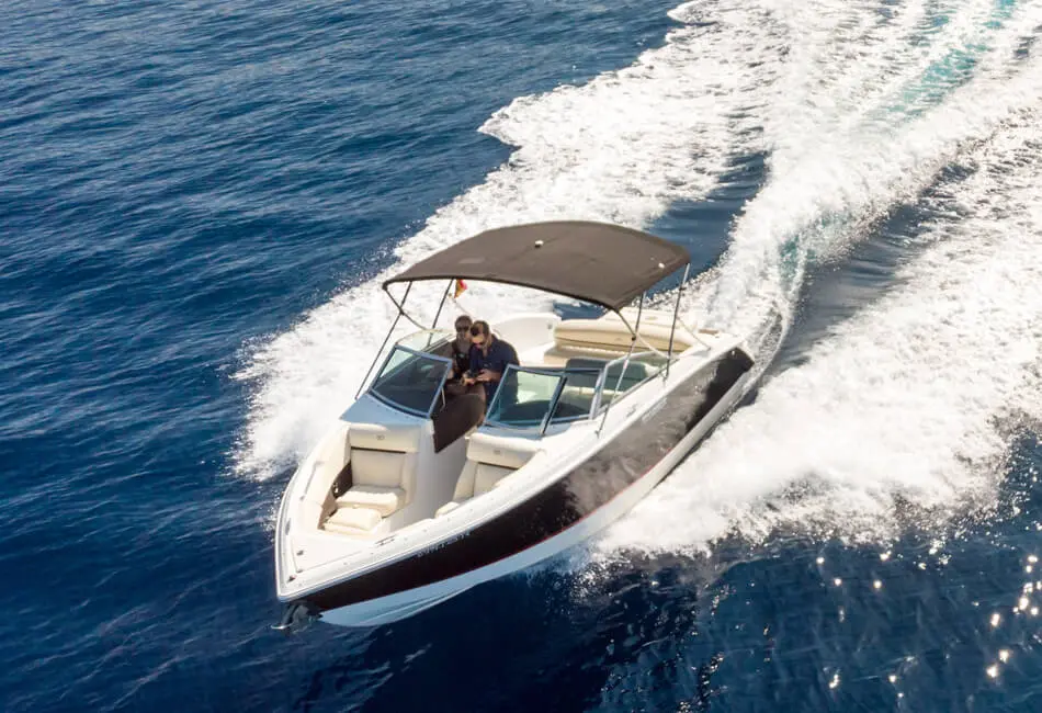 25 Ft Cobalt R3t available for charter