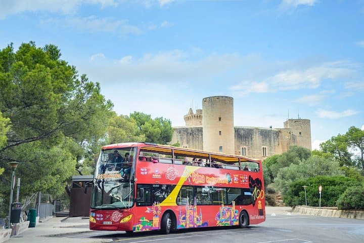 Palma de Mallorca Hop-On Hop-Off Bus Tour with Optional Boat in Mallorca