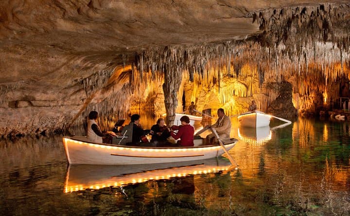 Explore Mallorca: Majorica Pearl Shop and Caves of Drach gallery photo 4