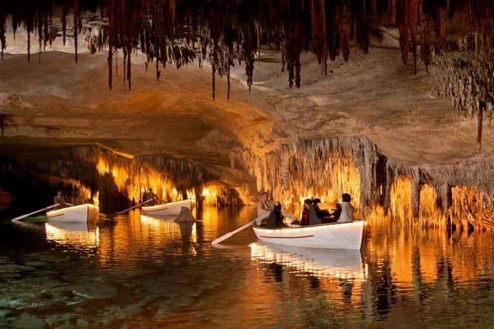 Explore Mallorca: Majorica Pearl Shop and Caves of Drach photo highlight 12