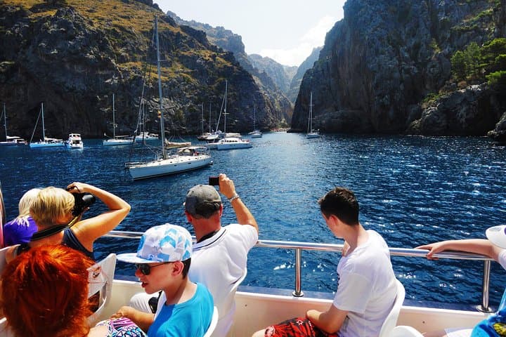 Mallorca in One Day Sightseeing Tour with Boat Ride and Vintage Train photo highlight 12