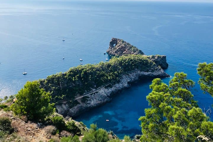 Explore Mallorca in Your Own Formula One Car photo highlight 7