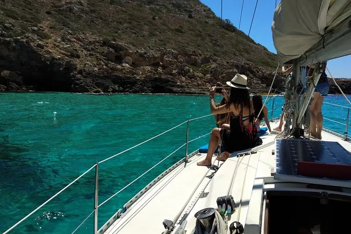 Exclusive 4-hour Boat Trip on the Beach of Palma de Mallorca in Mallorca