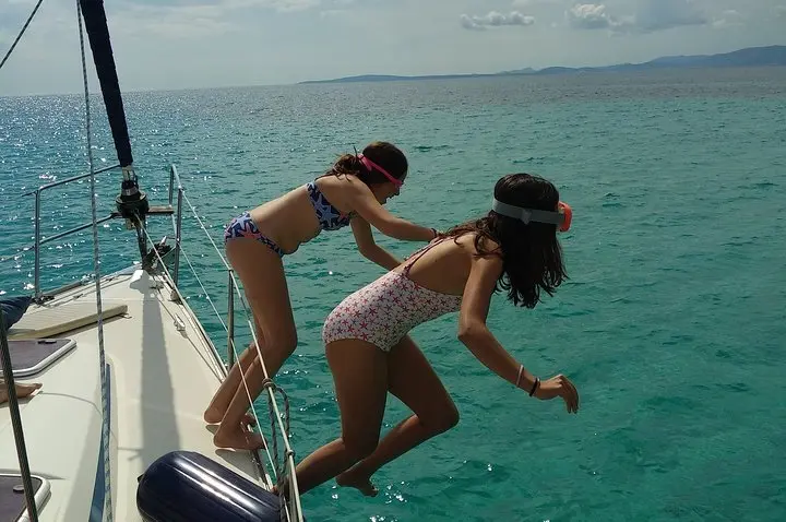 Exclusive 4-hour Boat Trip on the Beach of Palma de Mallorca gallery photo 4