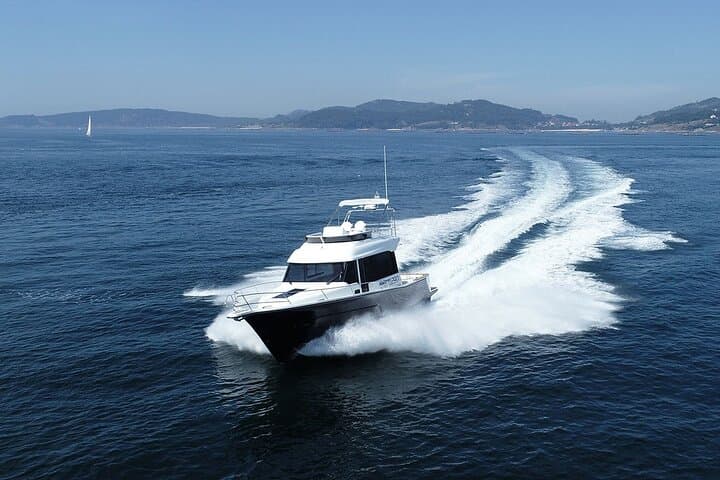 Full Day by Boat with Private Tour in Natural Park photo highlight 1