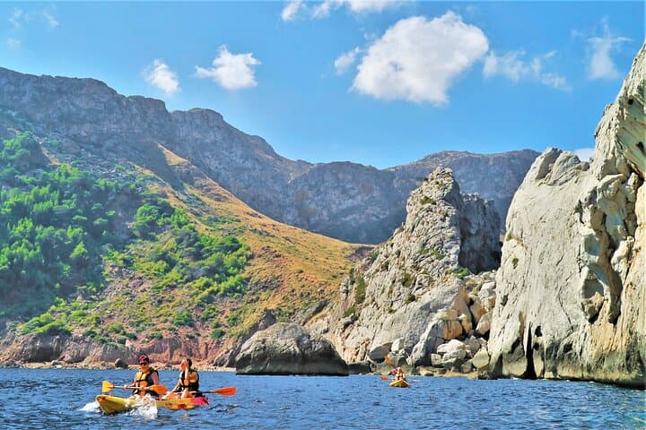 Kayak Secret Beach gallery photo 5