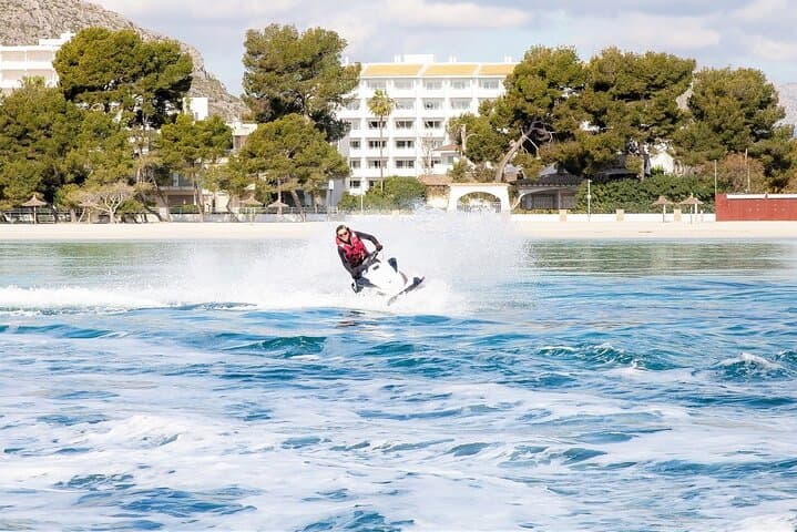 Jet ski along Alcudia Beach photo highlight 4