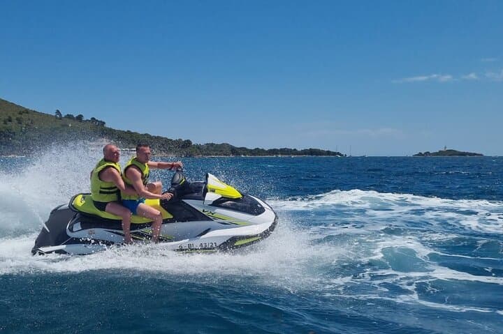 50 minutes Jetski Rental in Alcudia Bay photo highlight 2