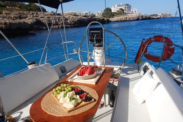 Boat rental in the Calas del Este of Palma de Mallorca photo highlight 2
