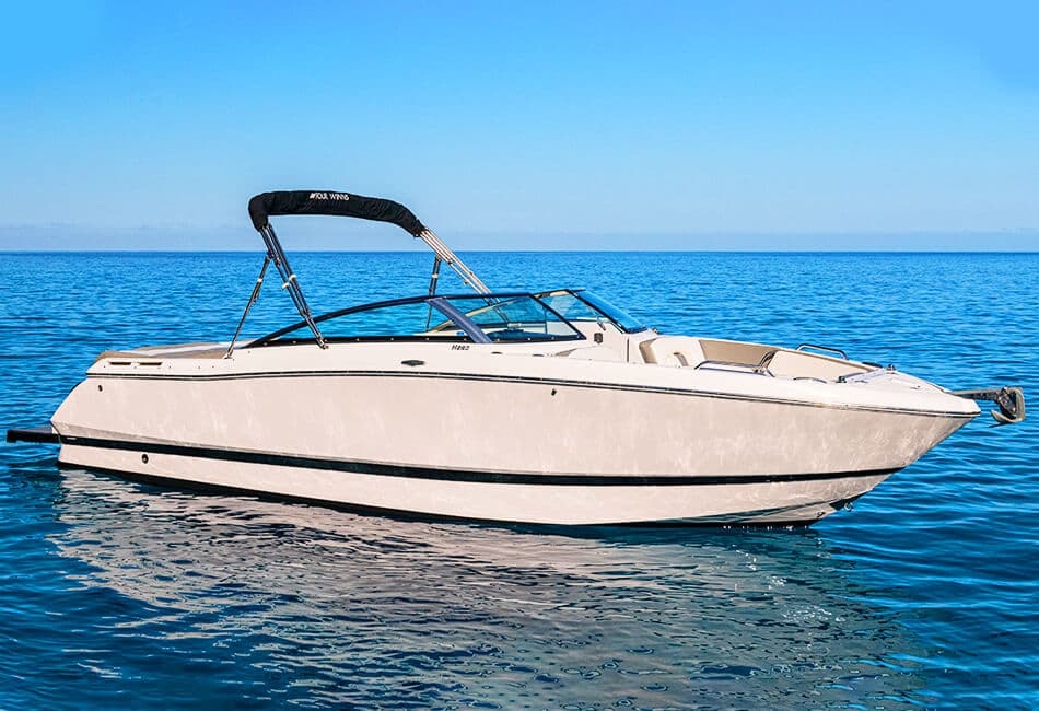 25.6 Ft Four Winns 260 Horizon Powerboat (with License) photo highlight 1