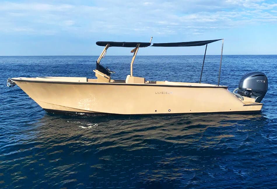 26 Ft Lilybaeum 25 Powerboat (with License) photo highlight 6