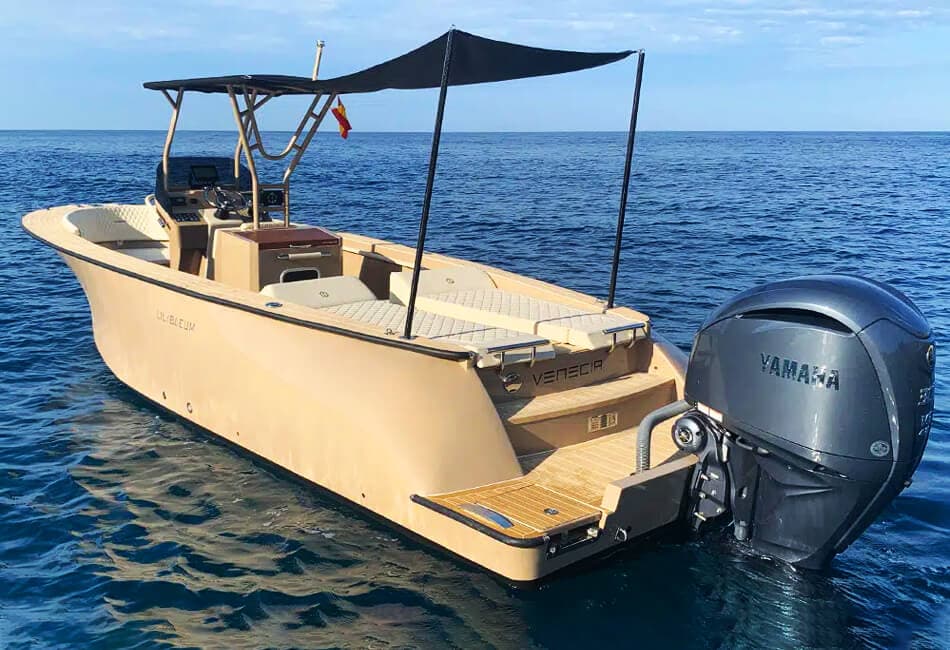 26 Ft Lilybaeum 25 Powerboat (with License) photo highlight 5
