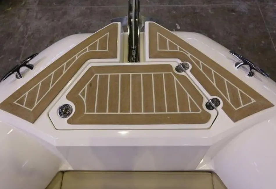 27.8 ft Capelli Tempest 800 ไฮไลท์รูปภาพ 6