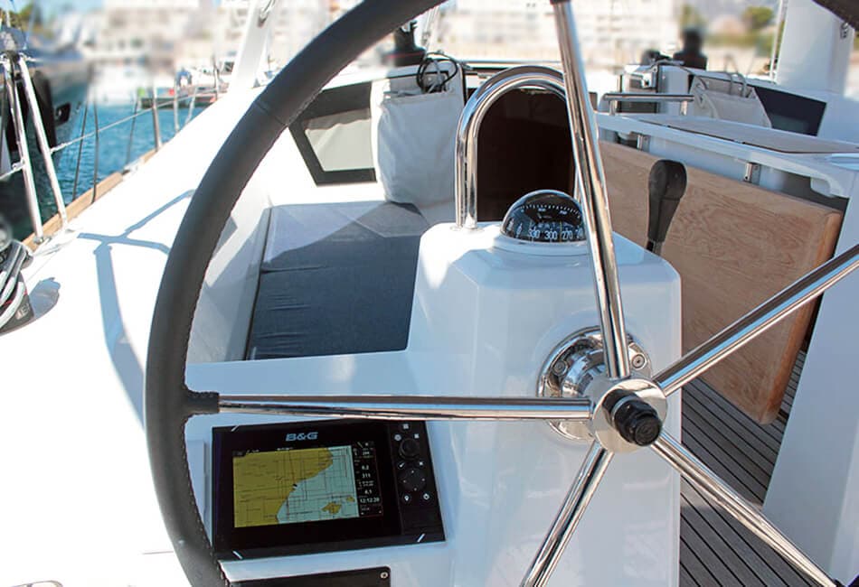 38 ft Oceanis Ocean photo highlight 10