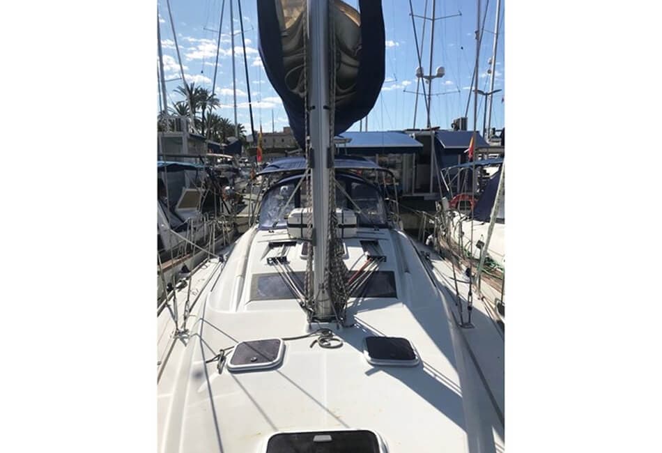 38.8 Ft Oceanis 40 Sailing Yacht XCH-2011 photo highlight 15