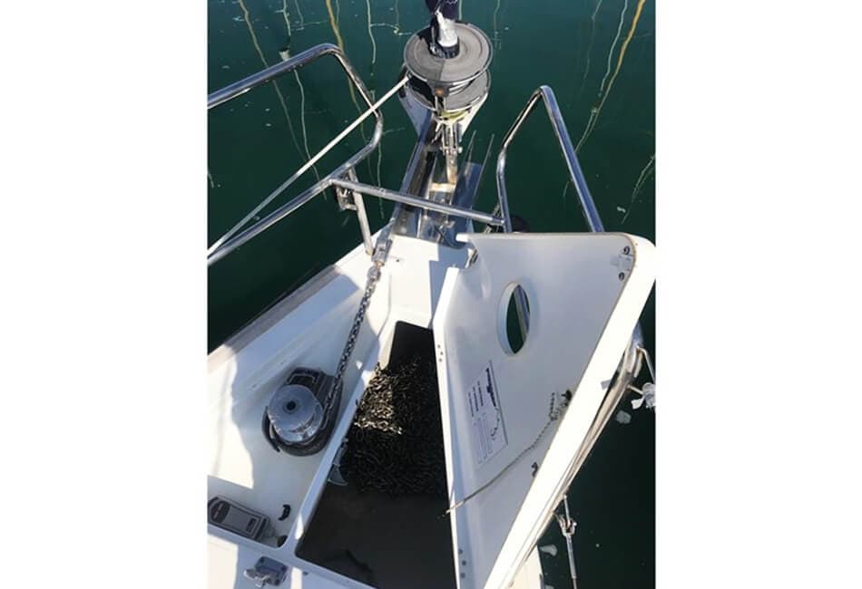 38.8 Ft Oceanis 40 Sailing Yacht XCH-2011 photo highlight 19