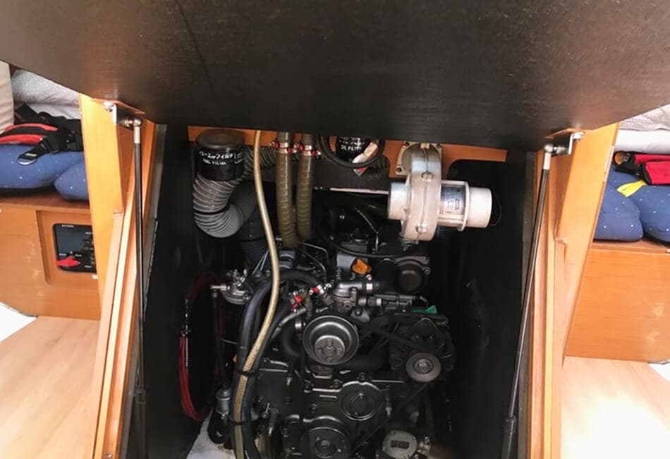 40.5 Ft Sun Odyssey 409 CA-2011 photo highlight 4