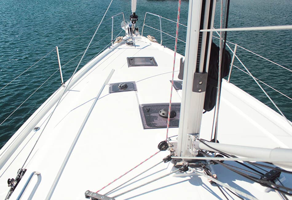 41.1 ft Oceanis Oasis photo highlight 15