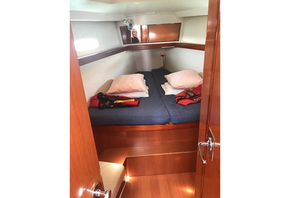 43 Ft Oceanis 43 Beneteau AXC-2007 photo highlight 6