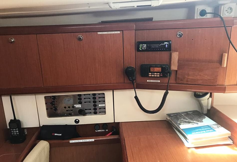 43 Ft Oceanis 43 Beneteau AXC-2007 photo highlight 7