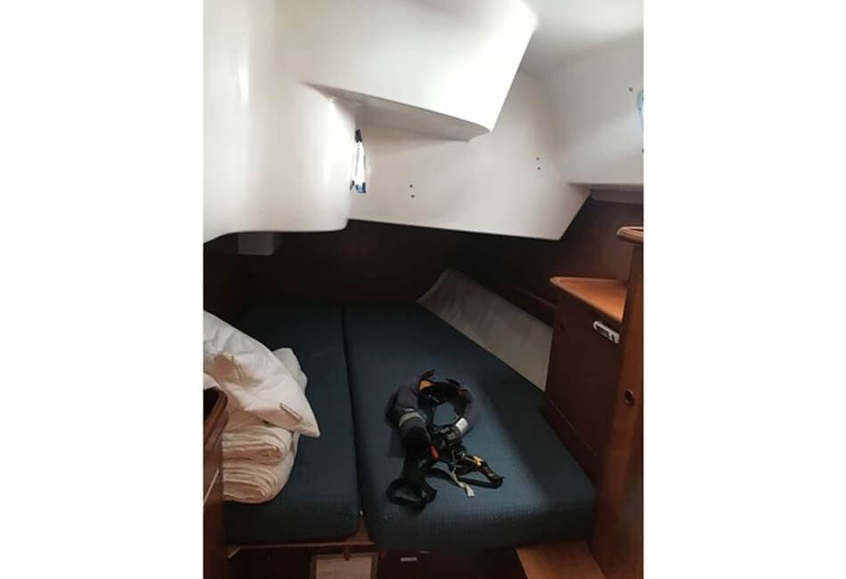 44.9 Ft Beneteau Oceanis 461 XP-2000 photo highlight 5