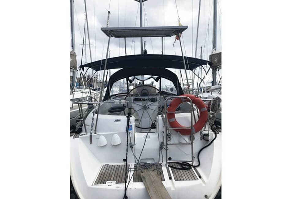 44.9 Ft Beneteau Oceanis 461 XP-2000 photo highlight 2