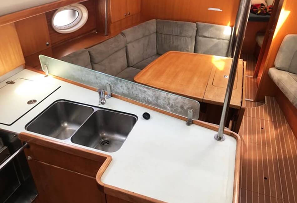 44 Ft Elan Impression 434 (2006) PC-2006 photo highlight 20