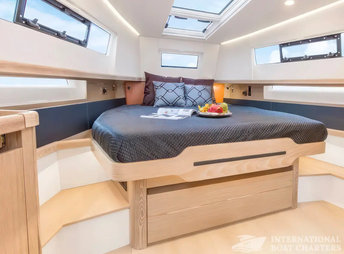 13.45m/44ft Fjord 42 Open Luxury Motor Yacht photo highlight 11