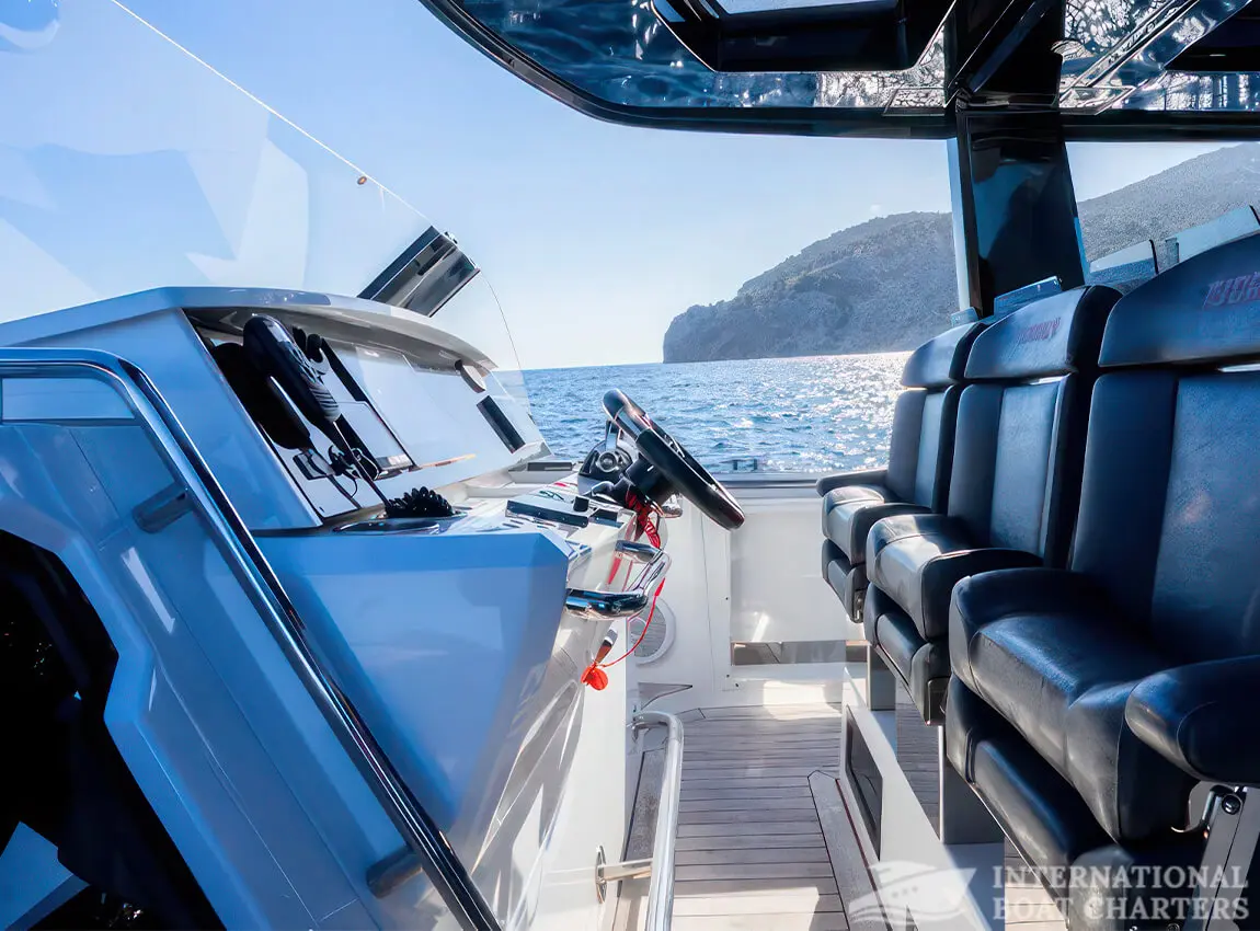 13.45m/44ft Fjord 42 Open Luxury Motor Yacht photo highlight 10