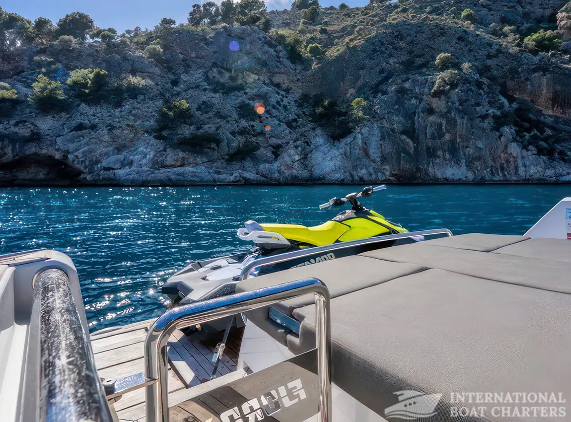 13.45m/44ft Fjord 42 Open Luxury Motor Yacht photo highlight 4
