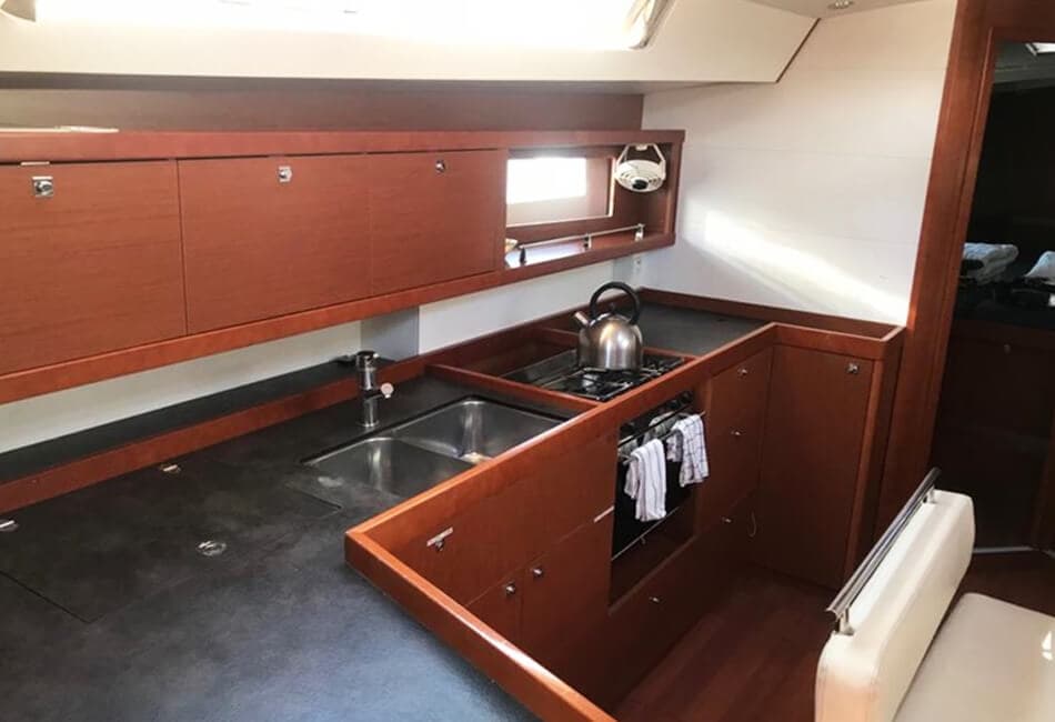 45.4 Ft Beneteau Oceanis 45 GF-2016 photo highlight 10
