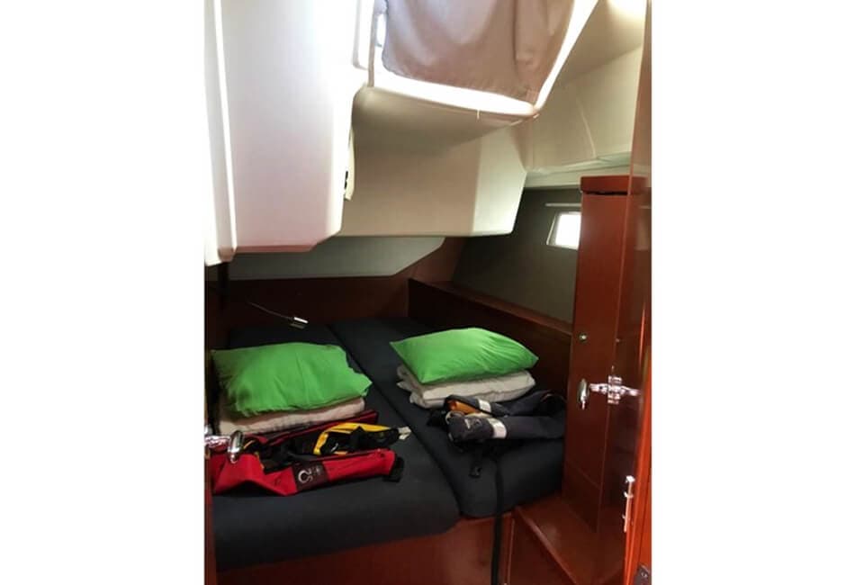 45.4 Ft Beneteau Oceanis 45 GF-2016 photo highlight 9