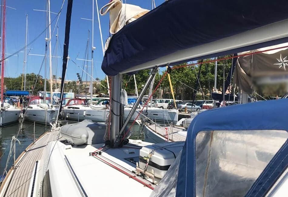 45.4 Ft Beneteau Oceanis 45 GT-2015 photo highlight 1