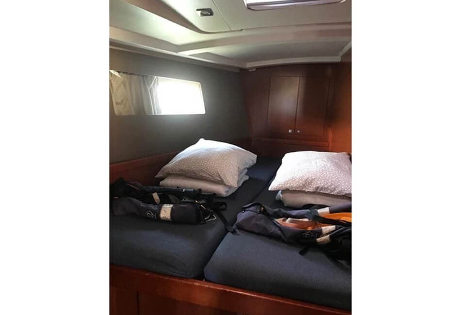 45.4 Ft Beneteau Oceanis 45 GT-2015 photo highlight 6