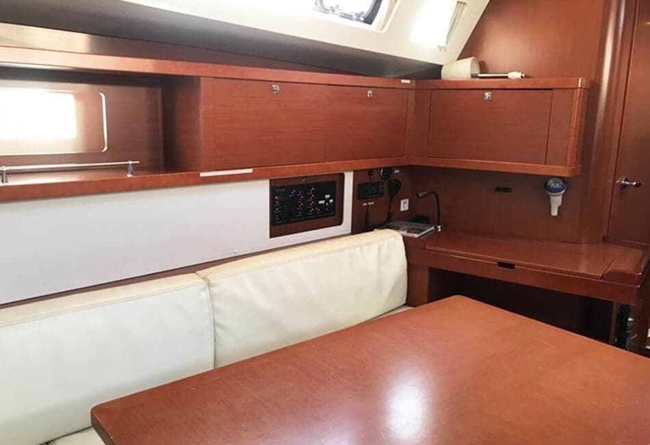 45.4 Ft Beneteau Oceanis 45 GT-2015 photo highlight 8