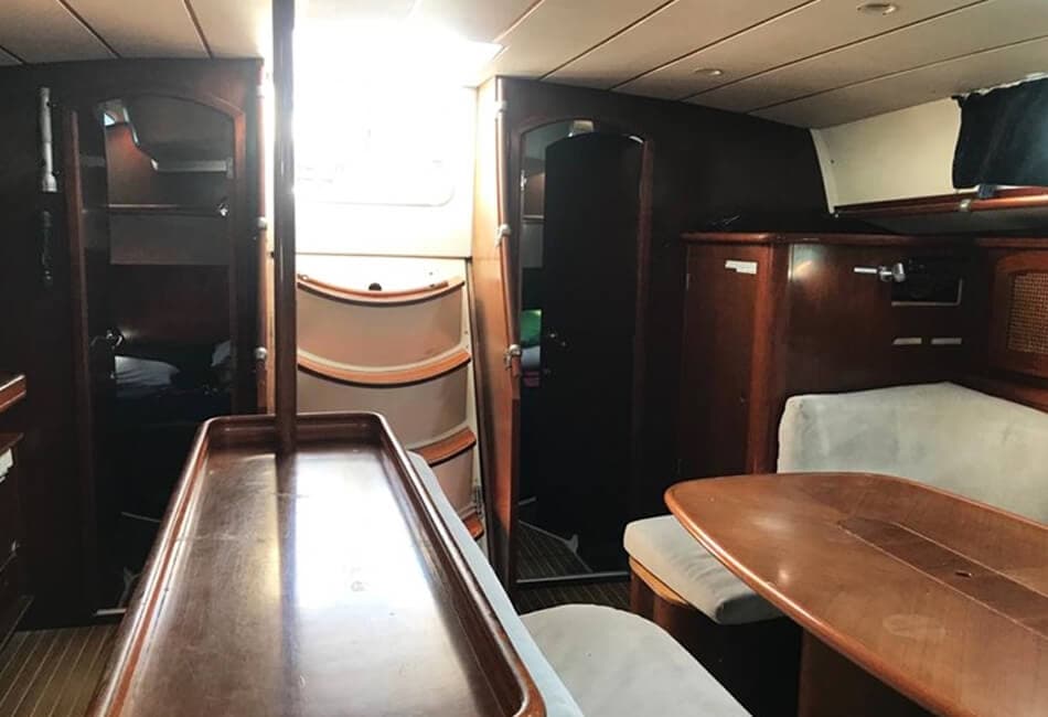 49.2 Ft Beneteau 50 (1997) MA-1997 photo highlight 10