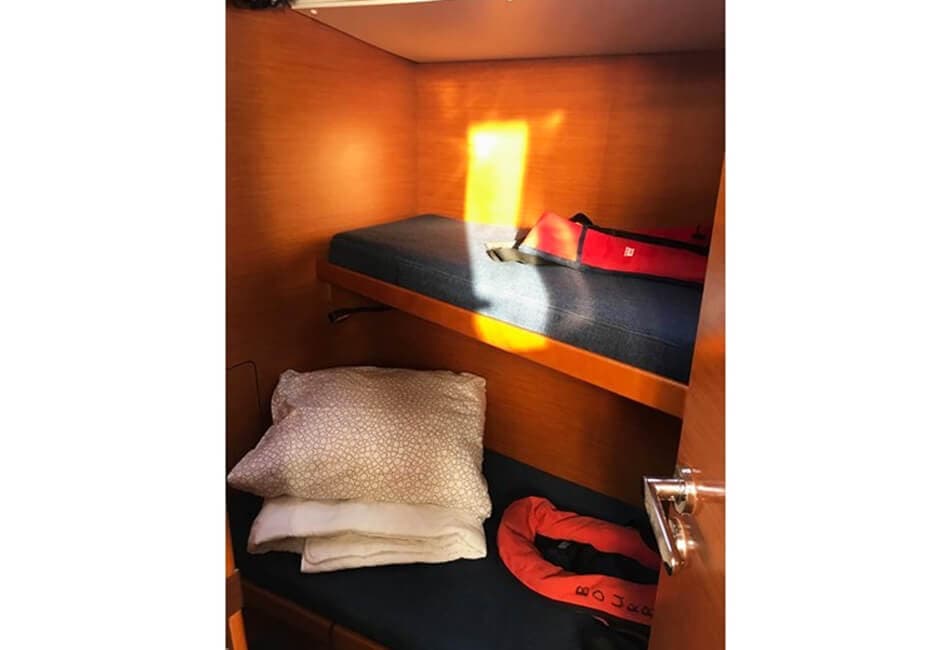 51.7 Ft Sun Odyssey 519 AB-2017 photo highlight 11