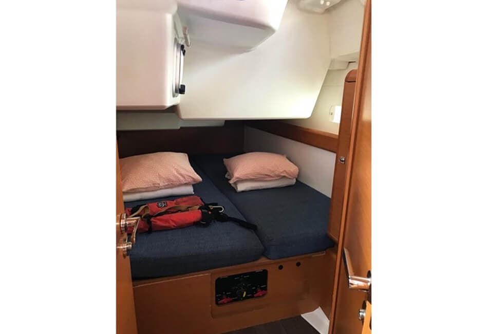 51.7 Ft Sun Odyssey 519 AC-2017 photo highlight 3