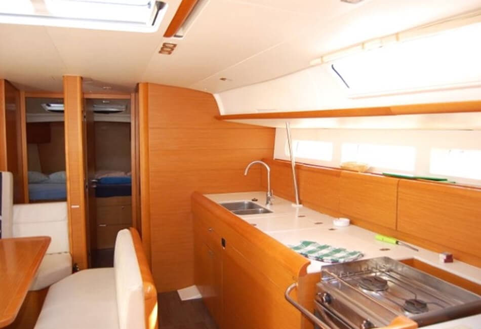 51.7 Ft Sun Odyssey 519 CH-2016 photo highlight 46