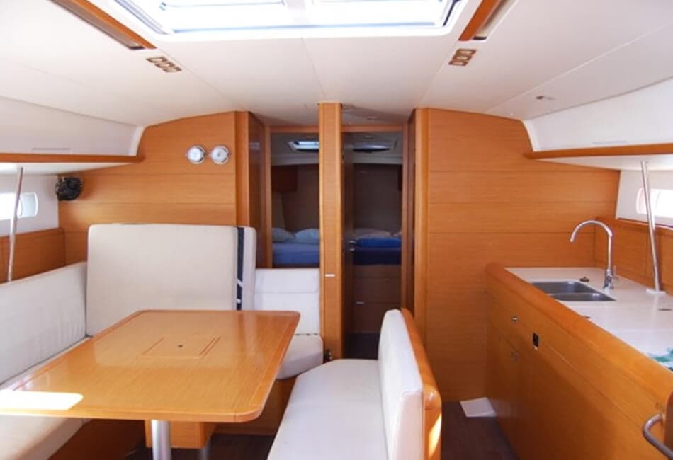 51.7 Ft Sun Odyssey 519 CH-2016 photo highlight 29