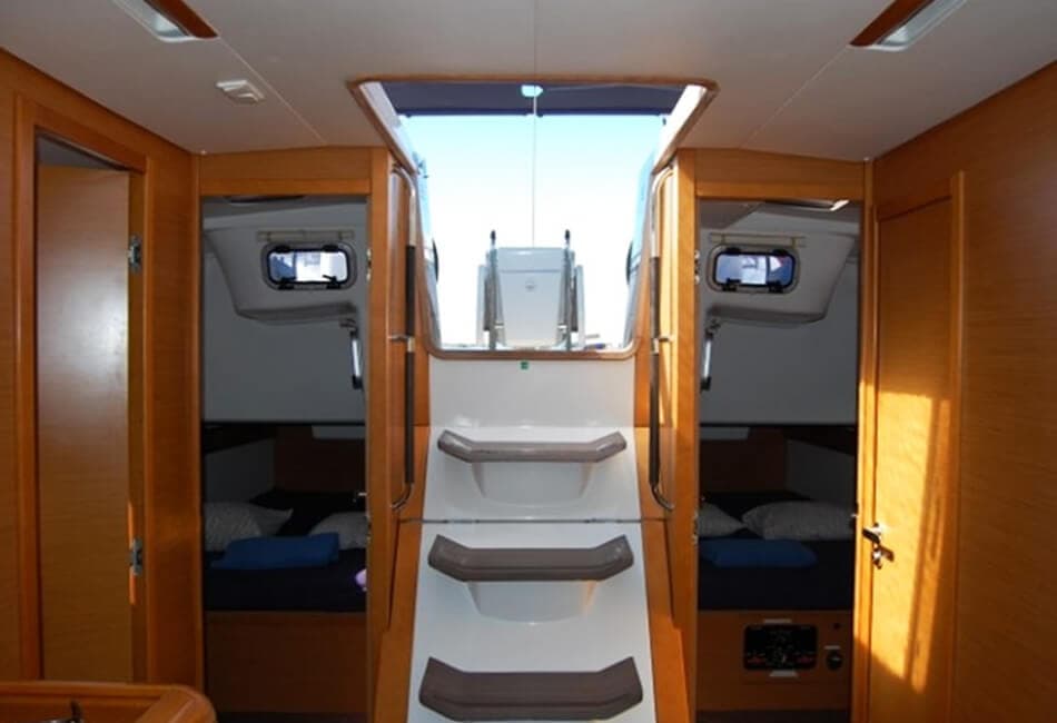51.7 Ft Sun Odyssey 519 CH-2016 photo highlight 43