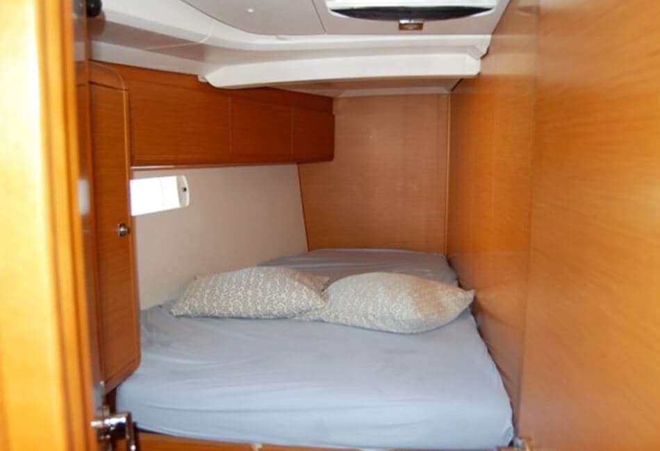 51.7 Ft Sun Odyssey 519 CH-2016 photo highlight 11