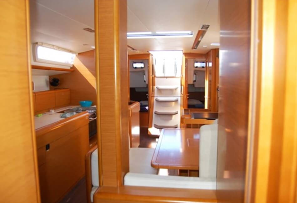 51.7 Ft Sun Odyssey 519 CH-2016 photo highlight 6