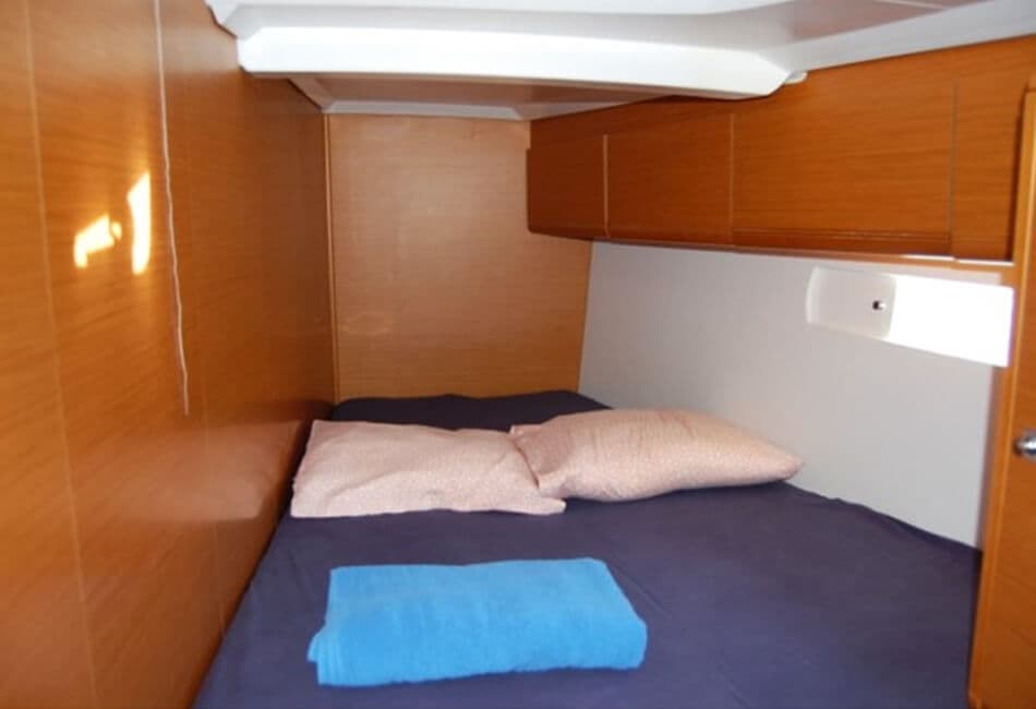 51.7 Ft Sun Odyssey 519 CH-2016 photo highlight 4