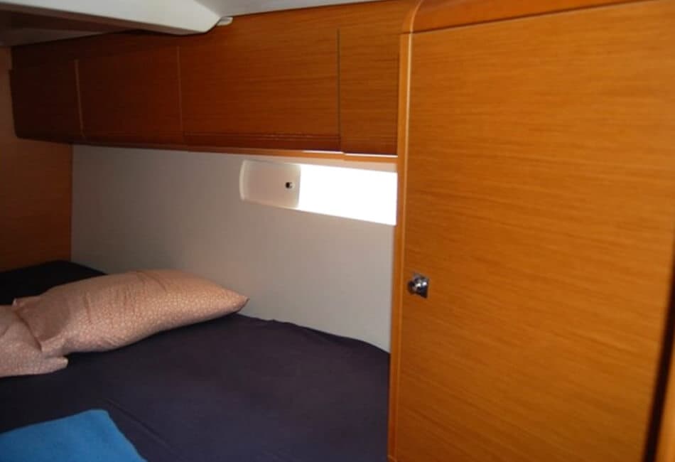 51.7 Ft Sun Odyssey 519 CH-2016 photo highlight 3
