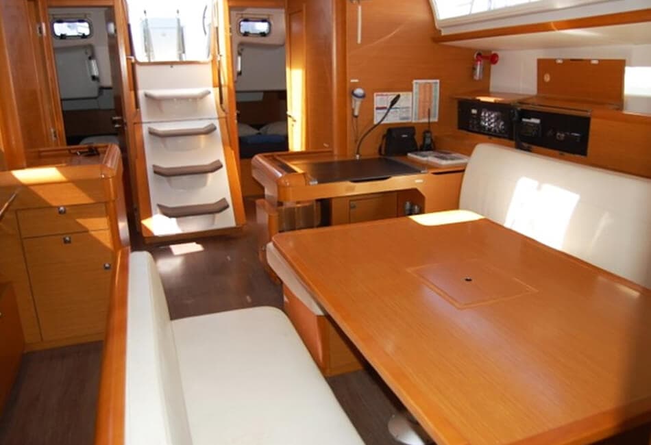 51.7 Ft Sun Odyssey 519 CH-2016 photo highlight 14