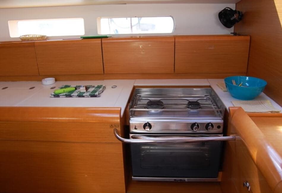 51.7 Ft Sun Odyssey 519 CH-2016 photo highlight 2