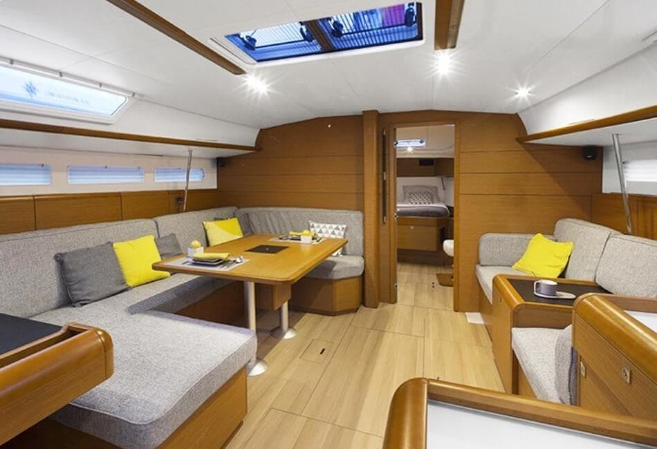 51.7 Ft Sun Odyssey 519 PA-2019 photo highlight 9