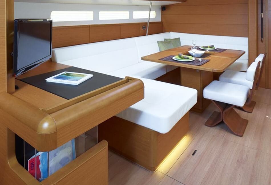 51.7 Ft Sun Odyssey 519 PA-2019 photo highlight 5