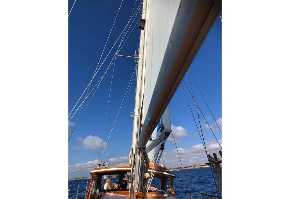 52.4 Ft Vintage Sailing Yacht photo highlight 22